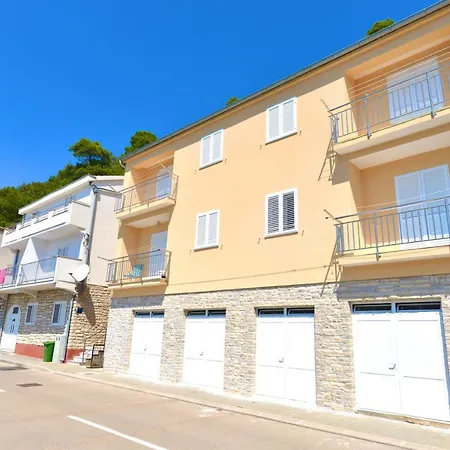 Niksa Apartment *